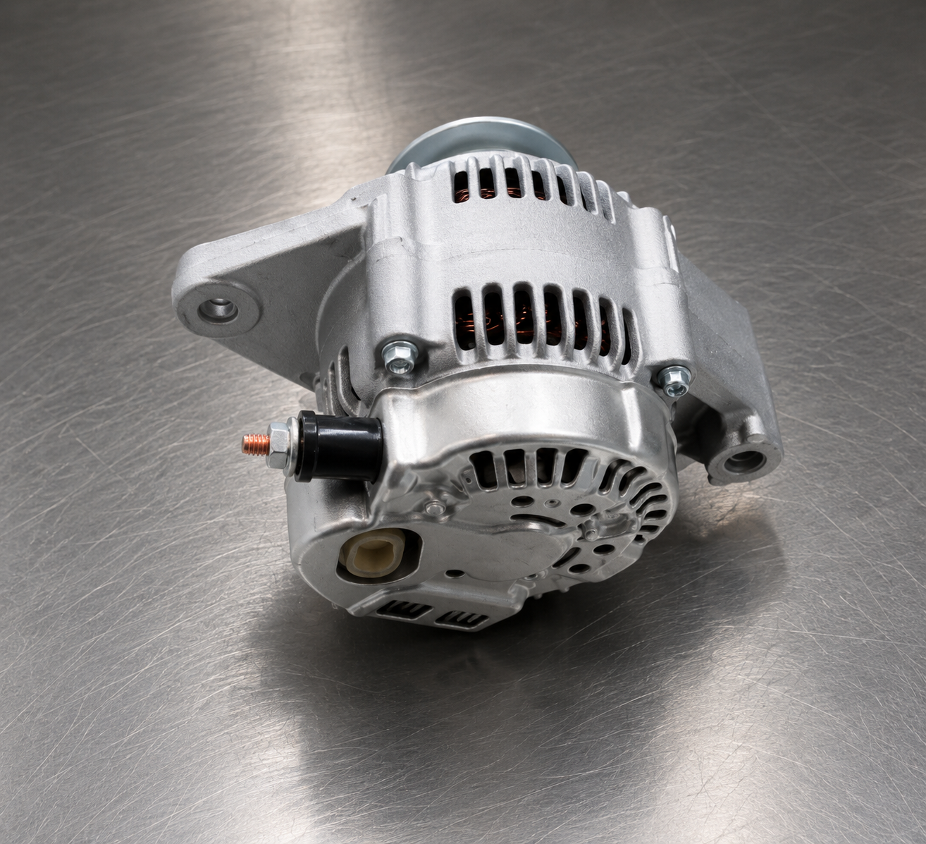 Alternateur 12V 50A Toyota 27060-UB050 | Compatible chariots élévateurs Toyota